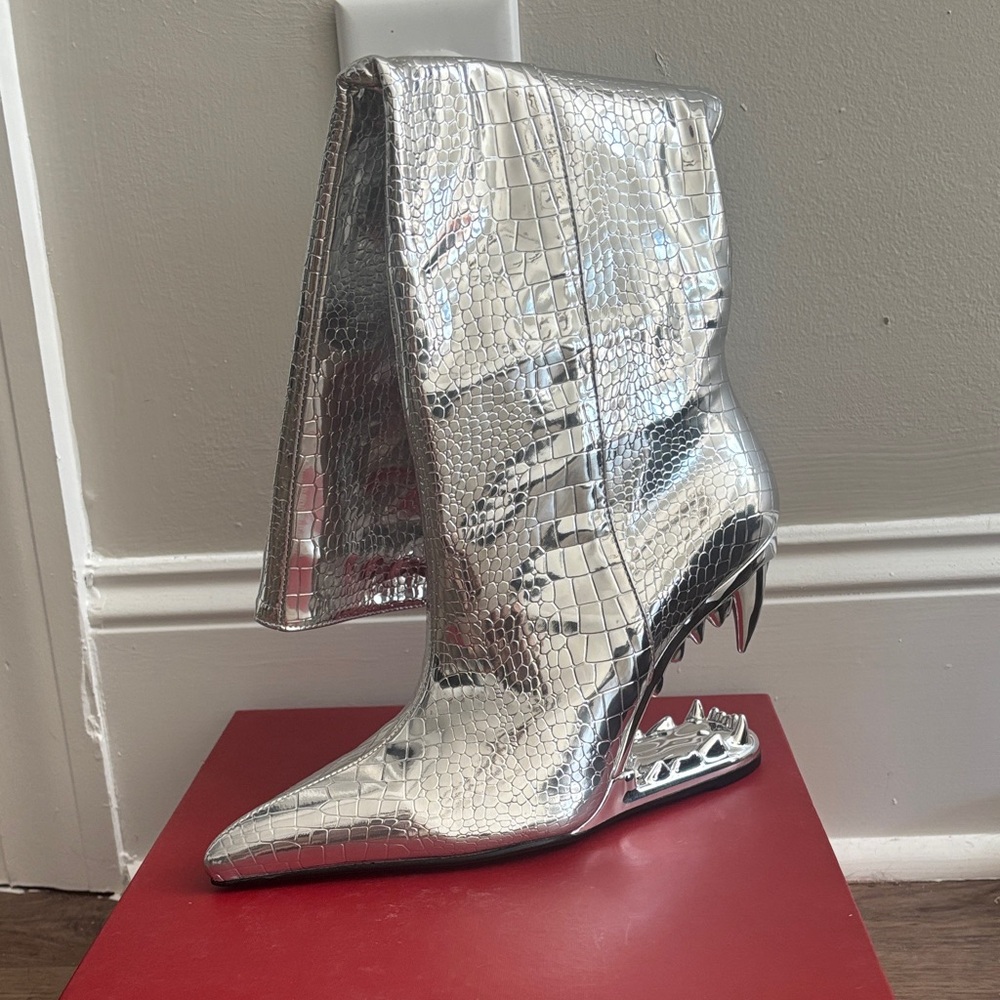 Silver Crocodile-Embossed Women's Boots